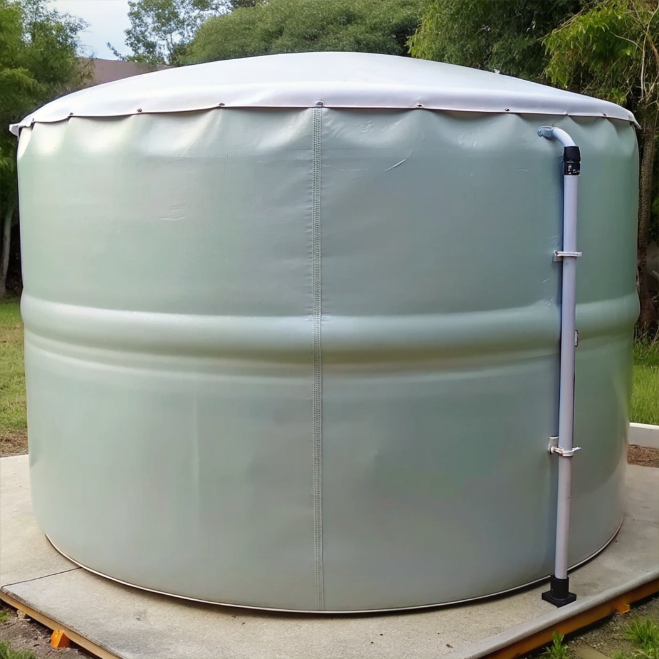 Обзор ПВХ-резервуаров для хранения воды: особенности выбора и применения